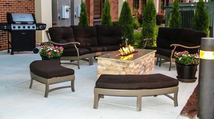 Hampton Inn Joliet I-80 Exterior