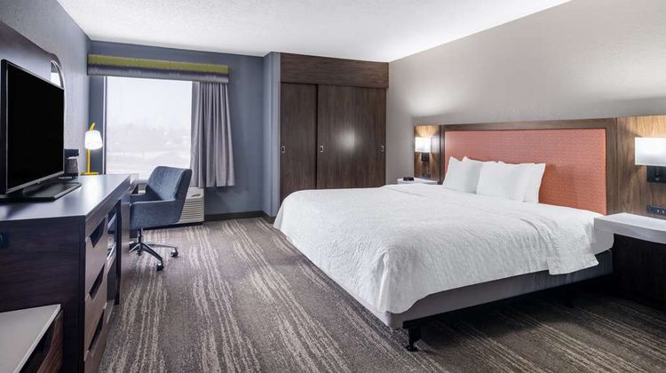 Hampton Inn Joliet I-80 Room