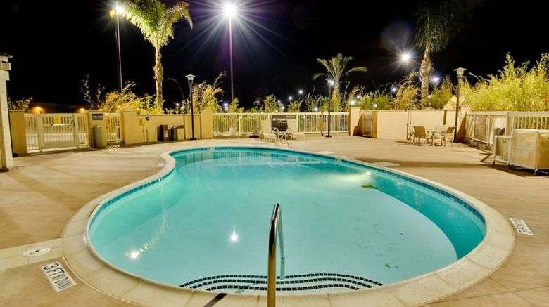 <b>Hampton Inn & Suites Moreno Valley Pool</b>. Images powered by <a href="https://iceportal.shijigroup.com/" title="IcePortal" target="_blank">IcePortal</a>.