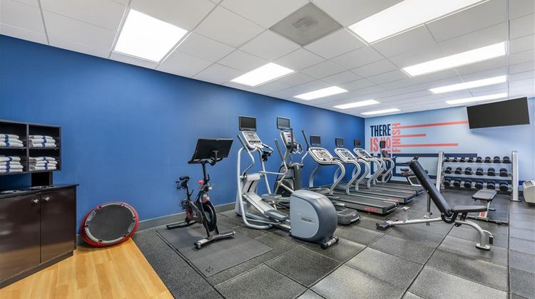 Hampton Inn & Suites Moreno Valley Health