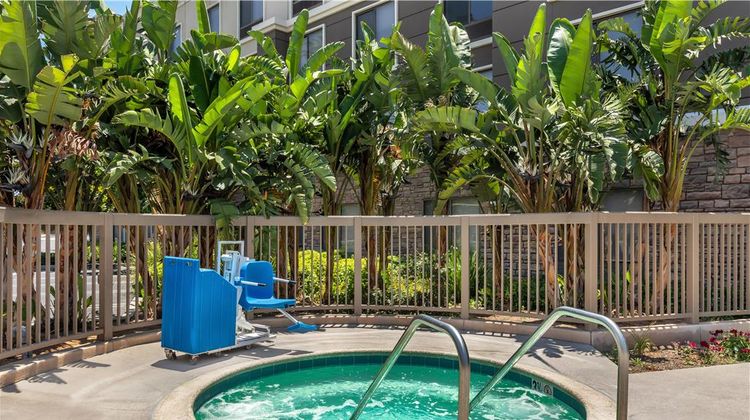 Hampton Inn & Suites Moreno Valley Recreation