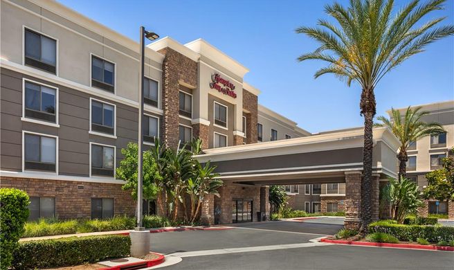 Hampton Inn & Suites Moreno Valley Exterior