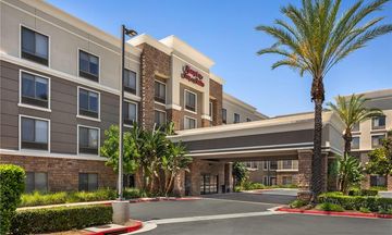 Hampton Inn & Suites Moreno Valley