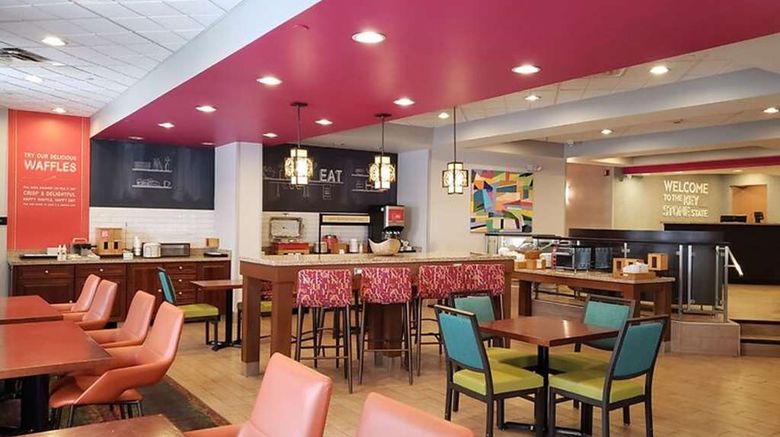<b>Hampton Inn Johnstown Restaurant</b>. Images powered by <a href="https://iceportal.shijigroup.com/" title="IcePortal" target="_blank">IcePortal</a>.