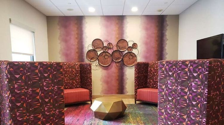 Hampton Inn Johnstown Lobby