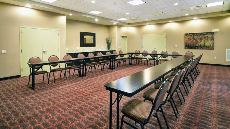 <b>Hampton Inn Beloit Meeting</b>. Images powered by <a href="https://iceportal.shijigroup.com/" title="IcePortal" target="_blank">IcePortal</a>.