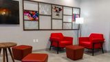 <b>Hampton Inn Elkhorn Lobby</b>. Images powered by <a href="https://iceportal.shijigroup.com/" title="IcePortal" target="_blank">IcePortal</a>.