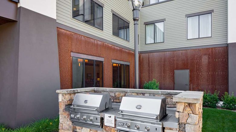 <b>Homewood Suites Kalispell Exterior</b>. Images powered by <a href="https://iceportal.shijigroup.com/" title="IcePortal" target="_blank">IcePortal</a>.