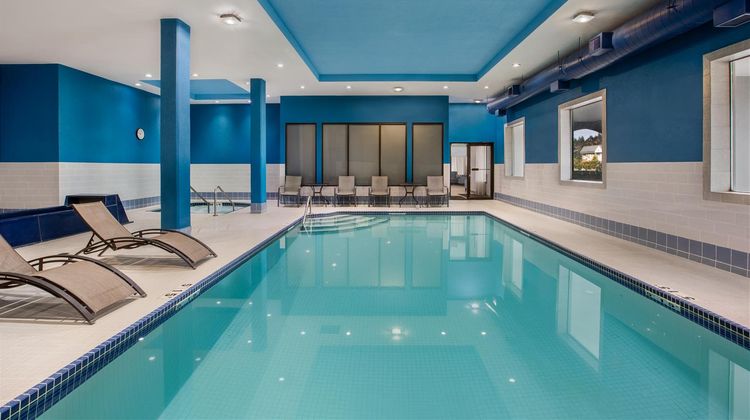 Hampton Inn Kamloops Pool