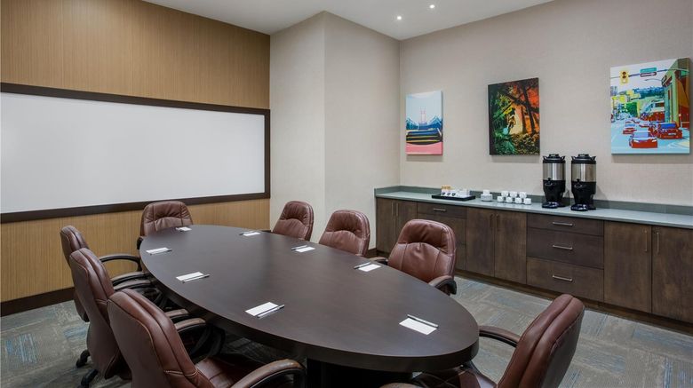 <b>Hampton Inn Kamloops Meeting</b>. Images powered by <a href="https://iceportal.shijigroup.com/" title="IcePortal" target="_blank">IcePortal</a>.