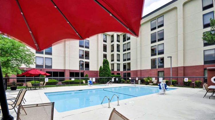 Hampton Inn Overland Park Pool