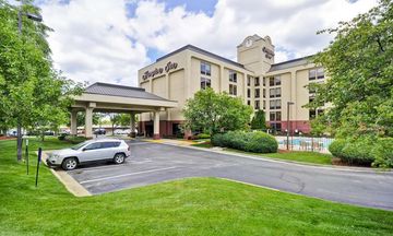 Hampton Inn Overland Park