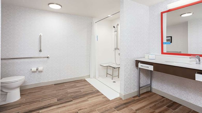 <b>Hampton Inn Kingsport Room</b>. Images powered by <a href="https://iceportal.shijigroup.com/" title="IcePortal" target="_blank">IcePortal</a>.