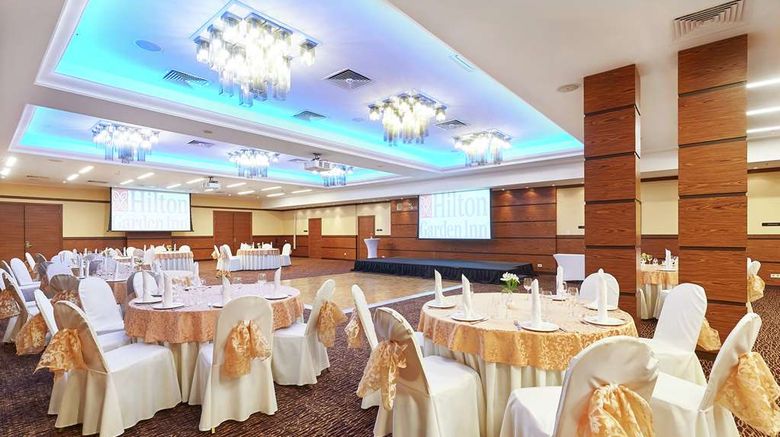 <b>Hilton Garden Inn Krasnoyarsk Meeting</b>. Images powered by <a href="https://iceportal.shijigroup.com/" title="IcePortal" target="_blank">IcePortal</a>.