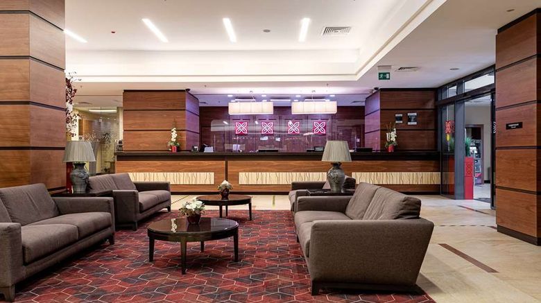 <b>Hilton Garden Inn Krasnoyarsk Lobby</b>. Images powered by <a href="https://iceportal.shijigroup.com/" title="IcePortal" target="_blank">IcePortal</a>.