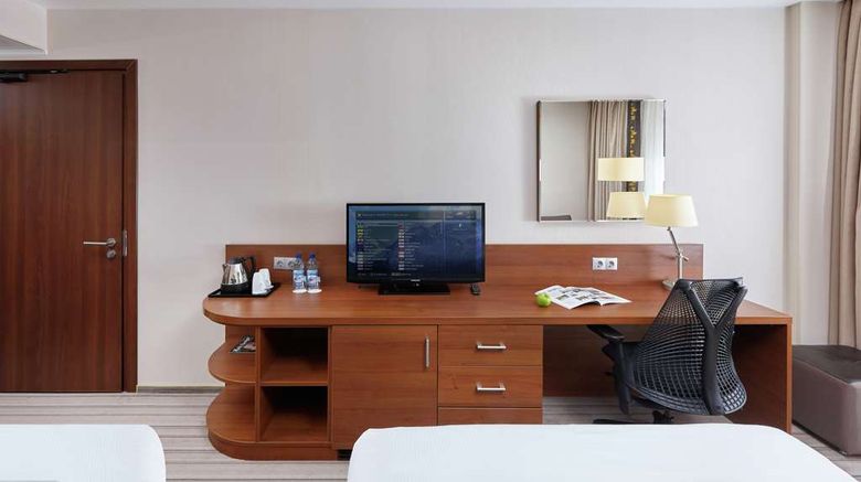 <b>Hilton Garden Inn Kaluga Room</b>. Images powered by <a href="https://iceportal.shijigroup.com/" title="IcePortal" target="_blank">IcePortal</a>.