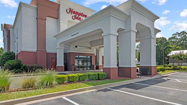 Hampton Inn Kingsland Exterior