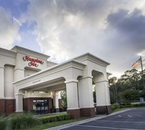 Hampton Inn Kingsland Exterior