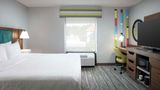 <b>Hampton Inn Kingsland Room</b>. Images powered by <a href="https://iceportal.shijigroup.com/" title="IcePortal" target="_blank">IcePortal</a>.