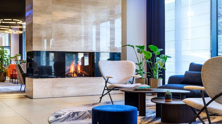 <b>Hilton Garden Inn Krakow Airport Lobby</b>. Images powered by <a href="https://iceportal.shijigroup.com/" title="IcePortal" target="_blank">IcePortal</a>.