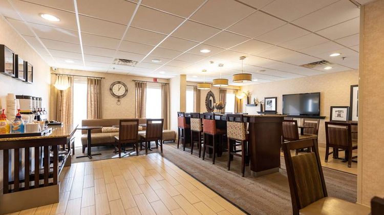 Hampton Inn Kuttawa-Eddyville Lobby