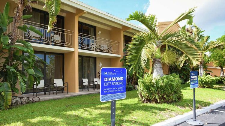Hampton Inn Key Largo Exterior