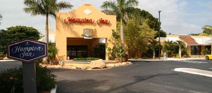 Hampton Inn Key Largo Exterior