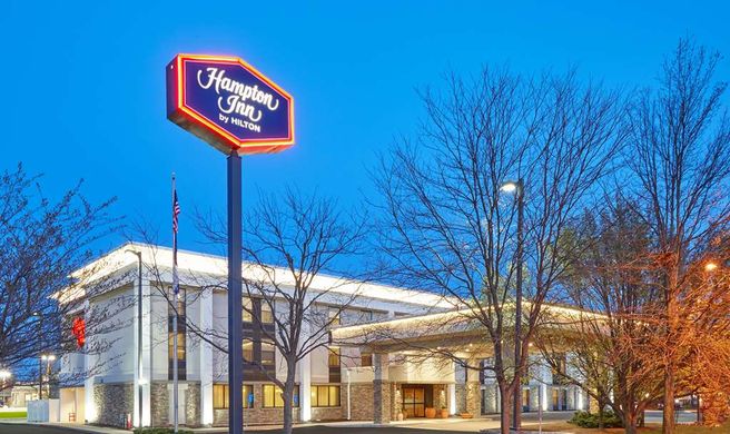 Hampton Inn Lafayette Exterior