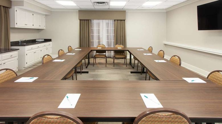 <b>Homewood Suites Lafayette Meeting</b>. Images powered by <a href="https://iceportal.shijigroup.com/" title="IcePortal" target="_blank">IcePortal</a>.