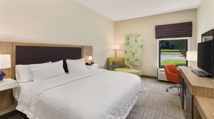 Hampton Inn Lagrange Room