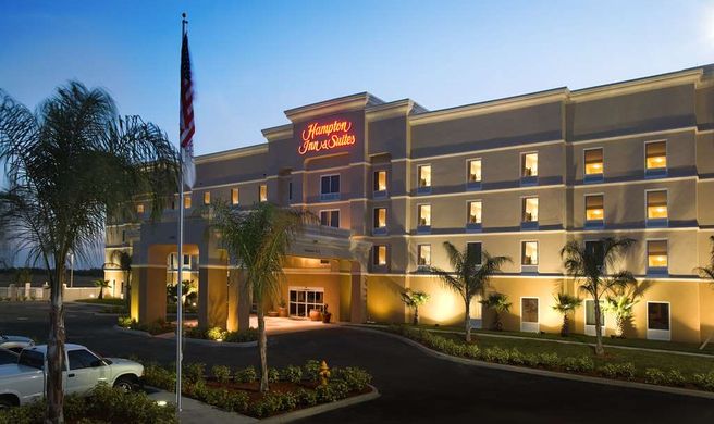 Hampton Inn & Suites Lake Wales Exterior