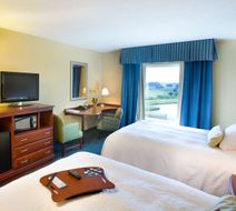 Hampton Inn & Suites Lake Wales Room