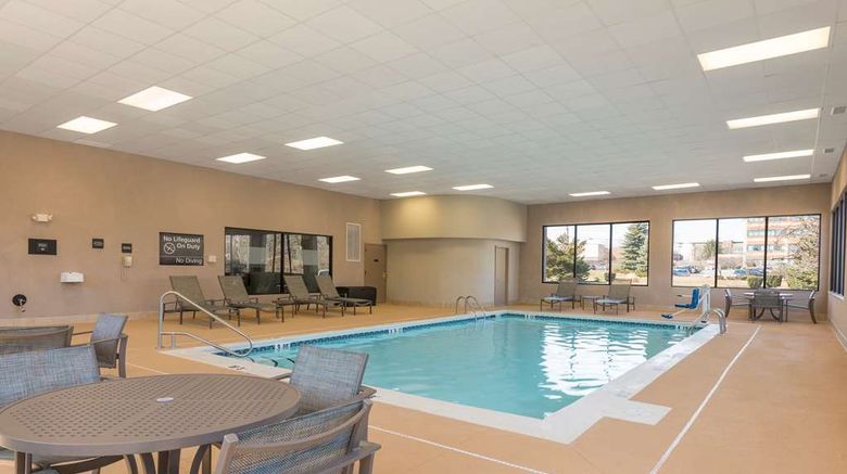 <b>Hampton Inn East Lansing Pool</b>. Images powered by <a href="https://iceportal.shijigroup.com/" title="IcePortal" target="_blank">IcePortal</a>.
