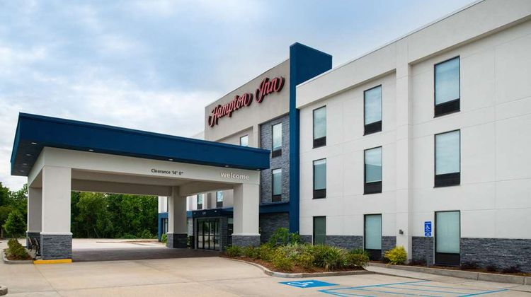 Hampton Inn LaPlace Exterior