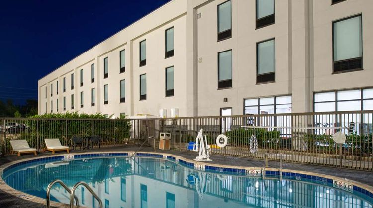 Hampton Inn LaPlace Pool