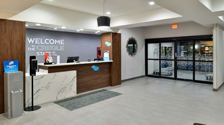 Hampton Inn LaPlace Lobby