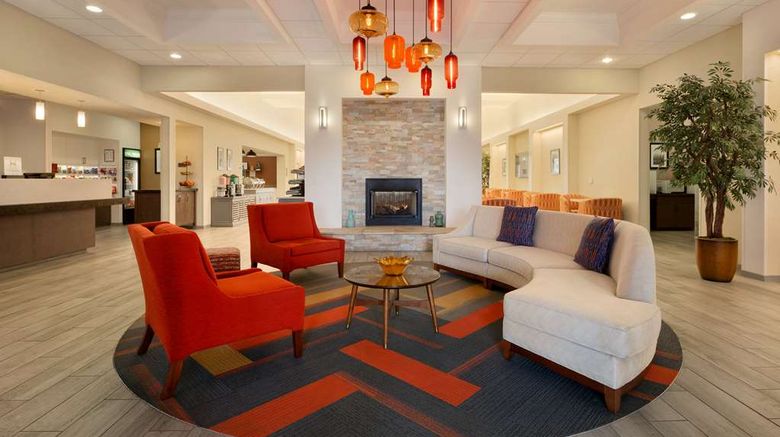 <b>Homewood Suites Las Vegas Airport Lobby</b>. Images powered by <a href="https://iceportal.shijigroup.com/" title="IcePortal" target="_blank">IcePortal</a>.