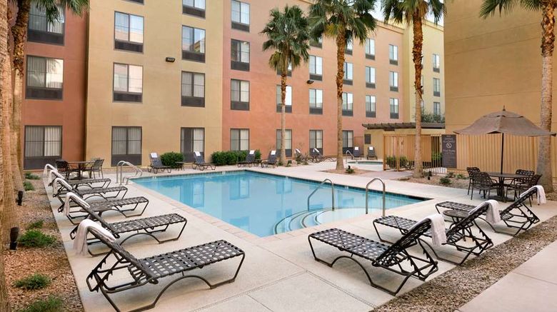 <b>Homewood Suites Las Vegas Airport Pool</b>. Images powered by <a href="https://iceportal.shijigroup.com/" title="IcePortal" target="_blank">IcePortal</a>.