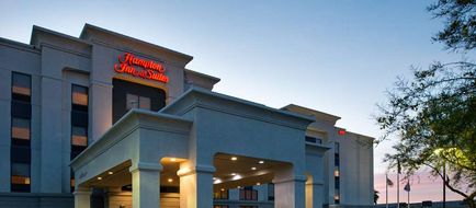 Hampton Inn & Suites Las Vegas Airport Exterior
