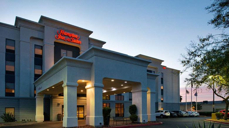 <b>Hampton Inn & Suites Las Vegas Airport Exterior</b>. Images powered by <a href="https://iceportal.shijigroup.com/" title="IcePortal" target="_blank">IcePortal</a>.