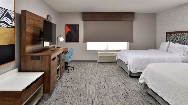 <b>Hampton Inn & Suites Las Vegas Airport Room</b>. Images powered by <a href="https://iceportal.shijigroup.com/" title="IcePortal" target="_blank">IcePortal</a>.