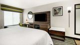 <b>Hampton Inn & Suites Las Vegas Henderson Room</b>. Images powered by <a href="https://iceportal.shijigroup.com/" title="IcePortal" target="_blank">IcePortal</a>.