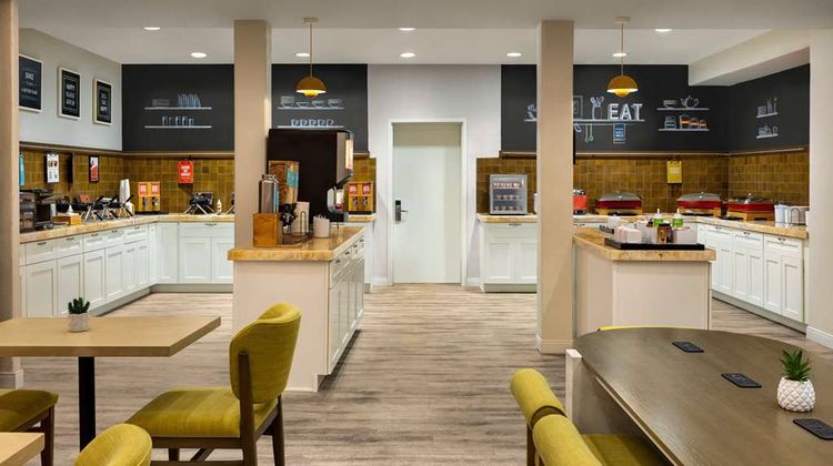 Hampton Inn Tropicana Restaurant