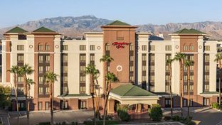 Hampton Inn Tropicana