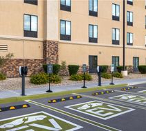 Hampton Inn Las Vegas/North Speedway Exterior