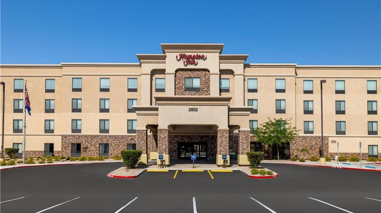 Hampton Inn Las Vegas/North Speedway Exterior