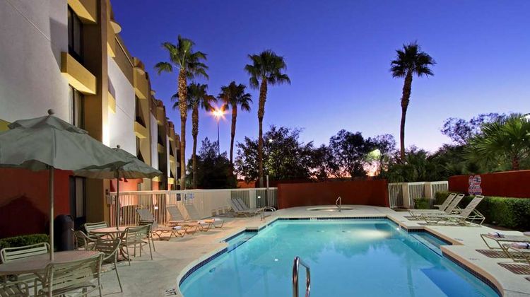 Hampton Inn Las Vegas/Summerlin Pool