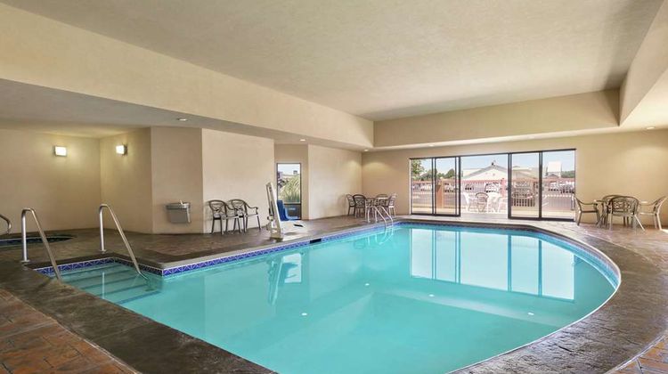 Hampton Inn & Suites Lawton Pool