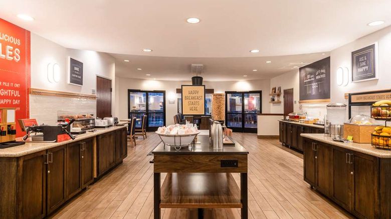 <b>Hampton Inn Irvine East Lake Forest Restaurant</b>. Images powered by <a href="https://iceportal.shijigroup.com/" title="IcePortal" target="_blank">IcePortal</a>.