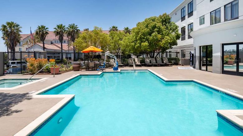 <b>Hampton Inn Irvine East Lake Forest Pool</b>. Images powered by <a href="https://iceportal.shijigroup.com/" title="IcePortal" target="_blank">IcePortal</a>.